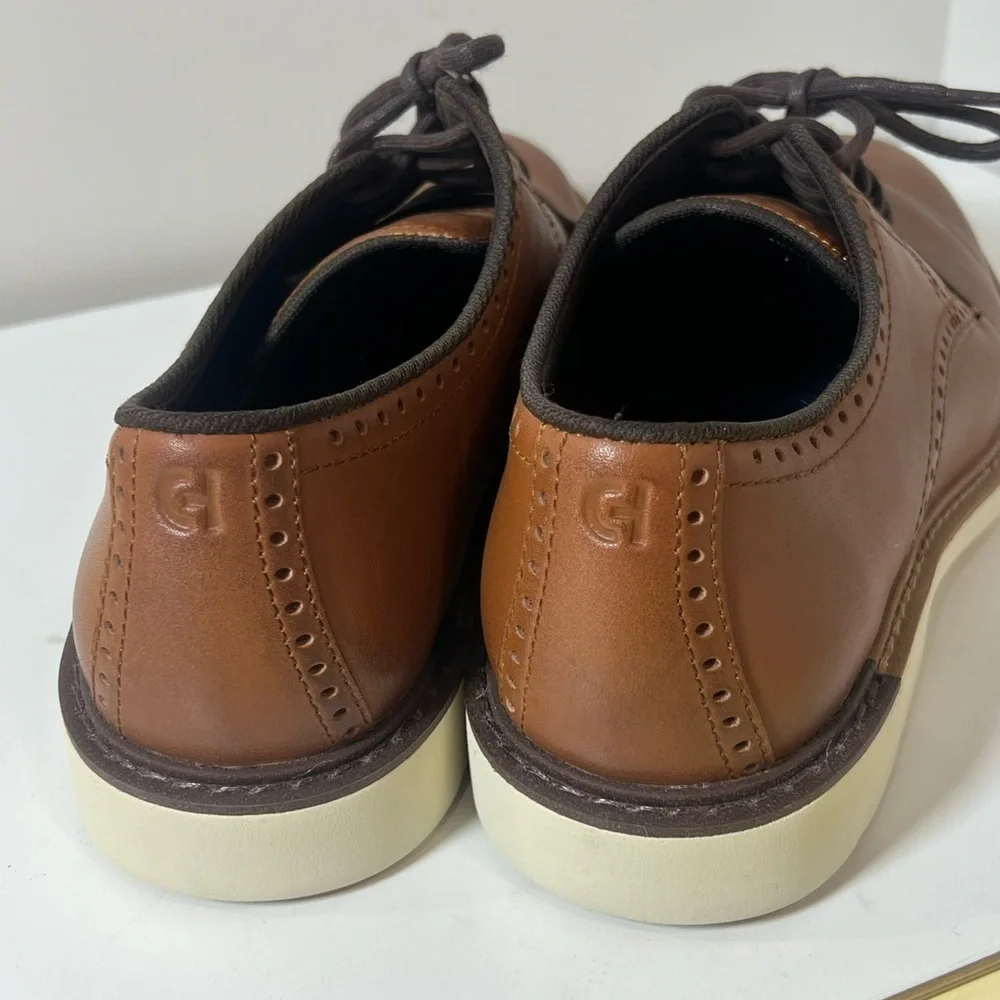 Brand New Cole Haan 9.5 GrandSeries Brown Leather Classic Oxford Dress Shoe